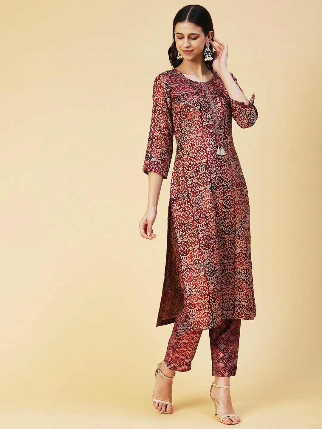 Abstract Printed Mirror Embroidered Kurta With Pants & Dupatta - Maroon