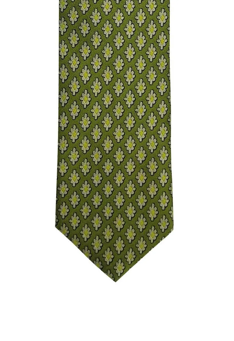 Green Daisy Traditional Tie