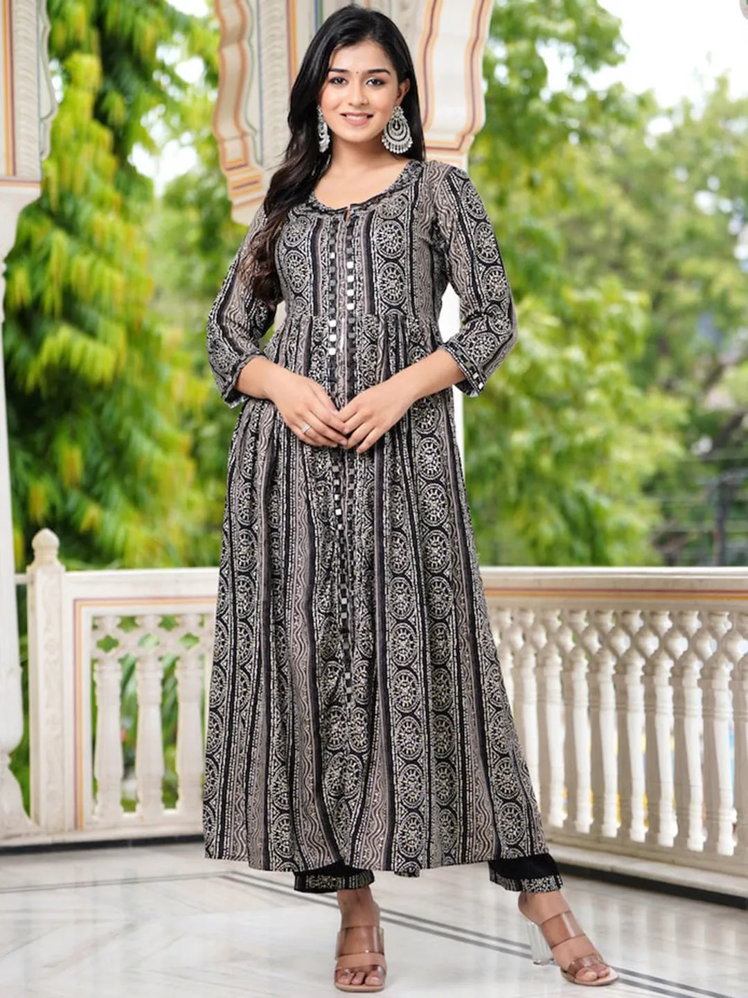 Women Floral Printed Mirror Work Anarkali Kurta