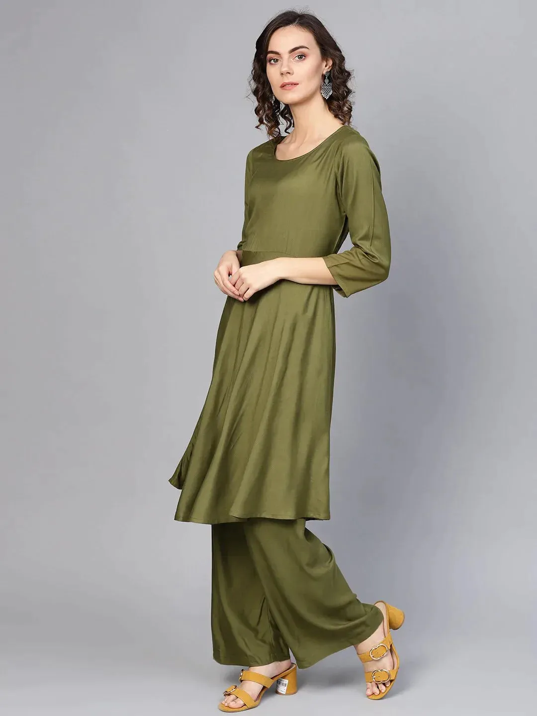 Women Olive Green Solid Kurta With Palazzos & Dupatta