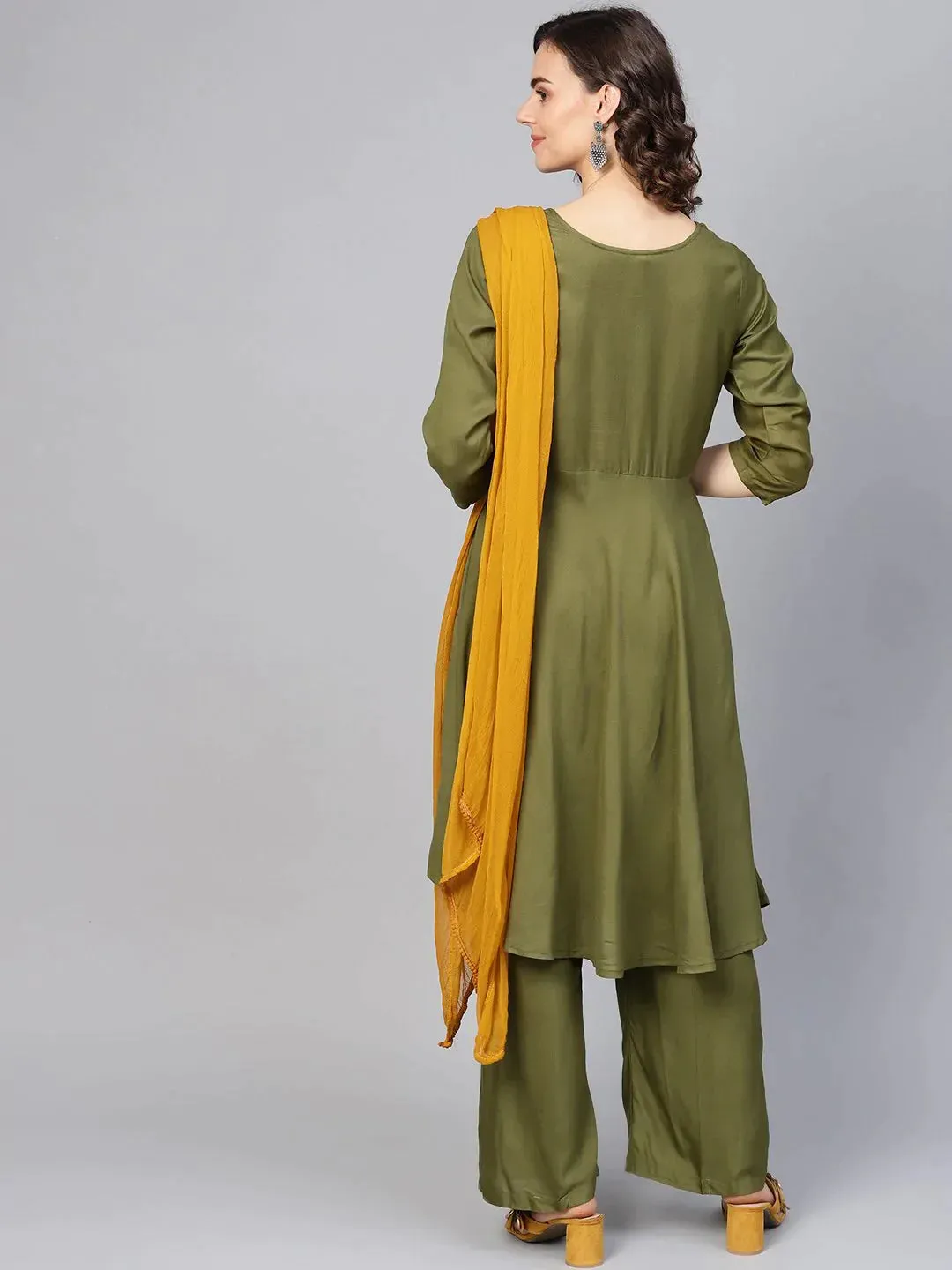 Women Olive Green Solid Kurta With Palazzos & Dupatta